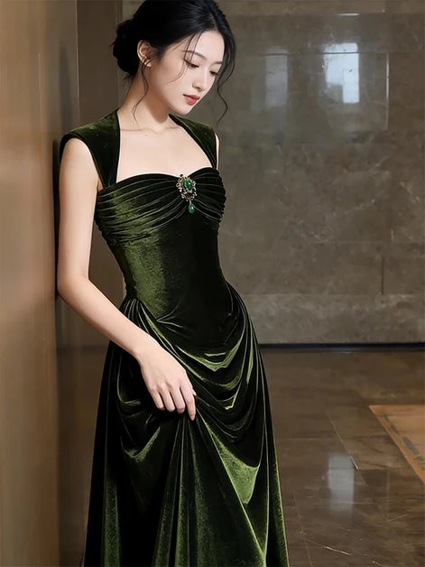 Olive Green Velvet A-Line Sweetheart Zipper Back Floor-Length Dress