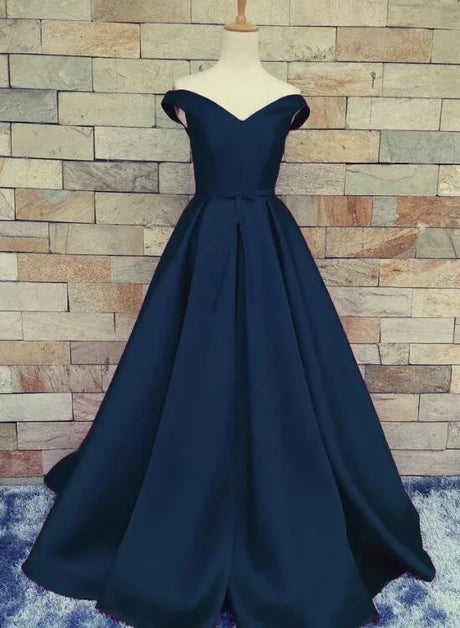 Classic Ballgown Sweetheart Off Shoulder Lace Up Long Prom Dress