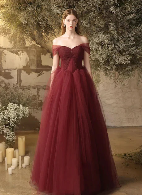 Burgundy Tulle Ball Gown Sweetheart Lace-Up Back Floor-Length Dress