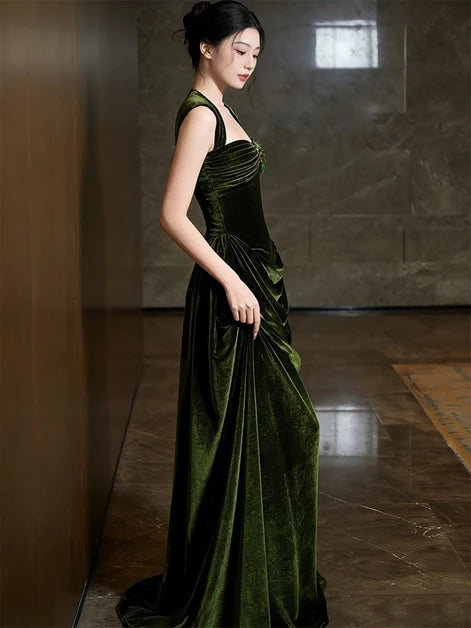 Olive Green Velvet A-Line Sweetheart Zipper Back Floor-Length Dress