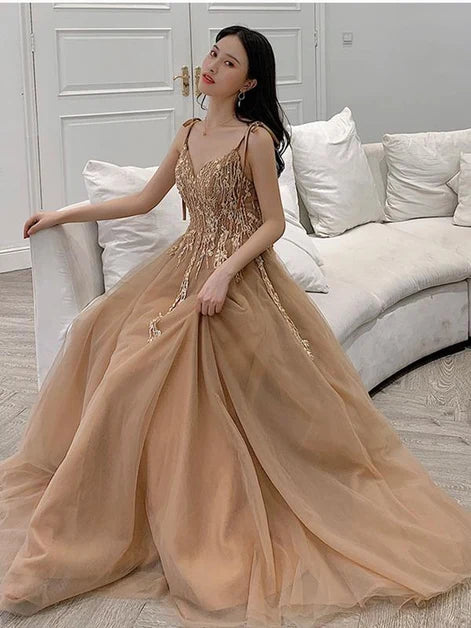 Romantic A-line V Neck Spaghetti Strap Lace Up Back Train Prom Dress