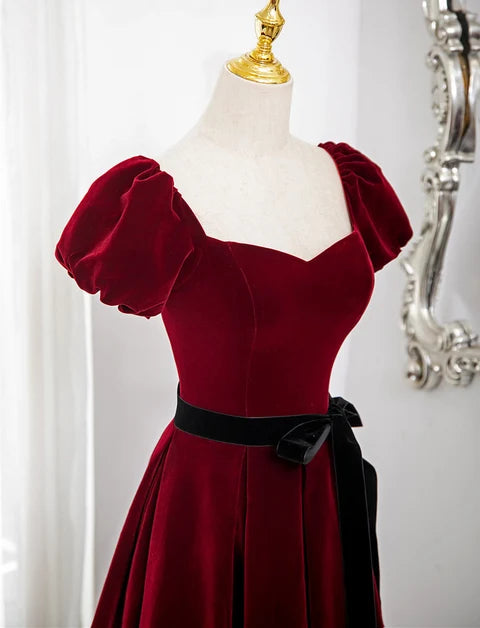 Burgundy Velvet A-Line Sweetheart Lace-Up Back Floor-Length Dress