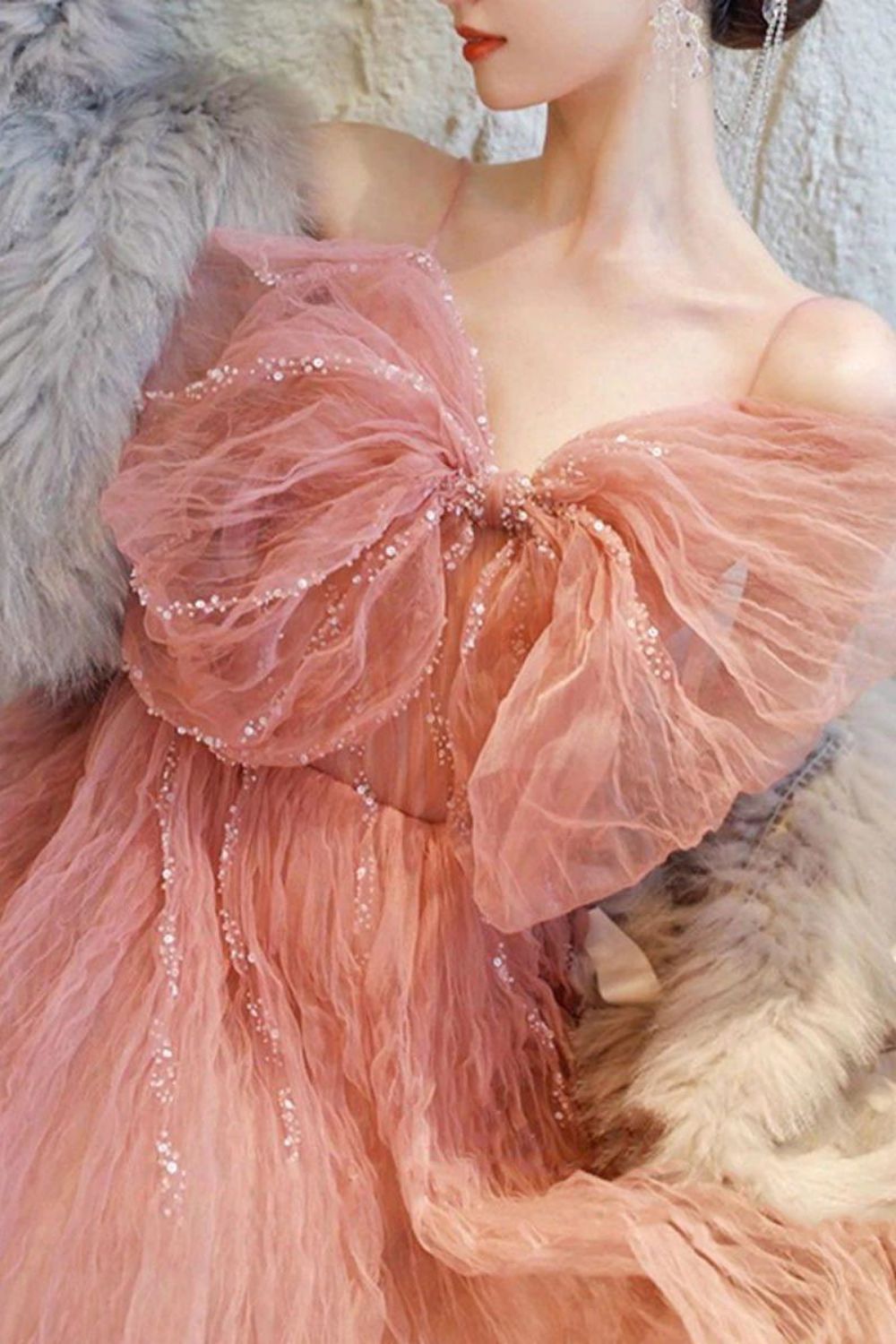 Weitese Beautiful A Line Spaghetti Straps Blush Long Formal Dress with Bowknot