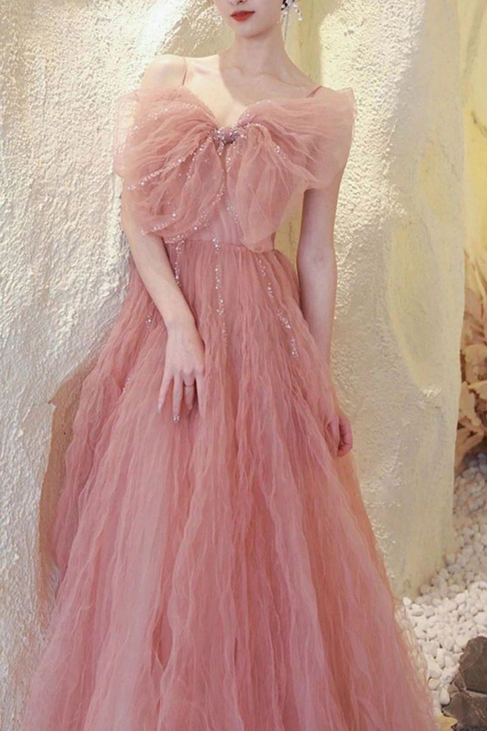 Weitese Beautiful A Line Spaghetti Straps Blush Long Formal Dress with Bowknot