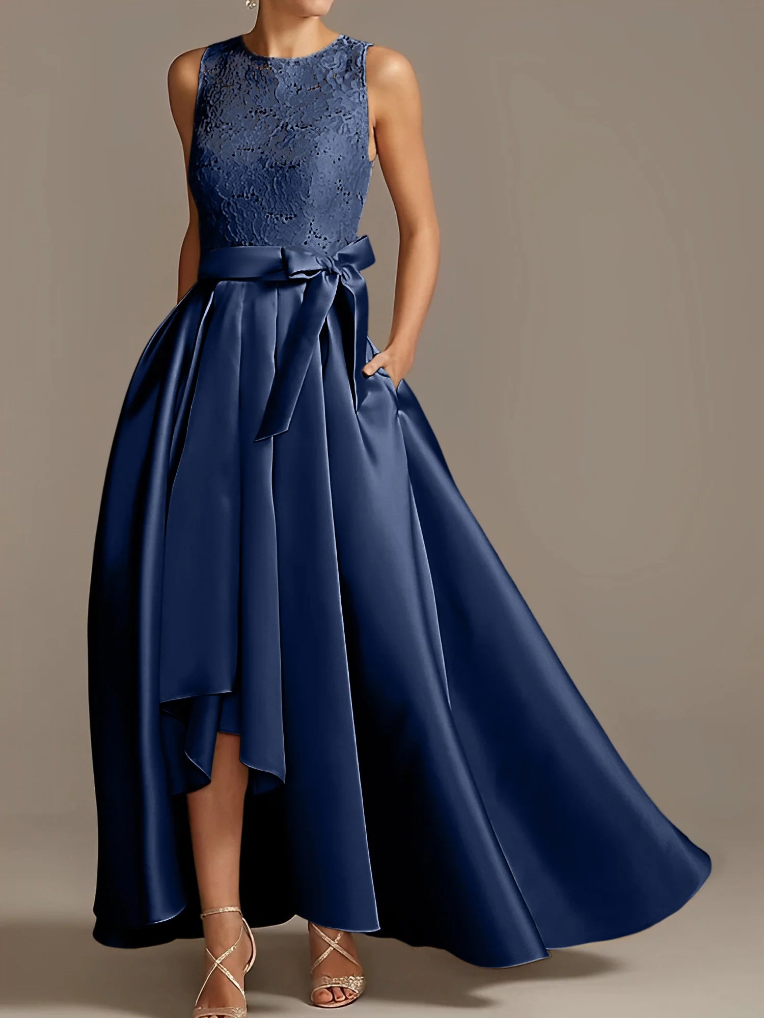 A-Line/Princess Jewel Neck Sleeveless Mother Of The Bride Dresses