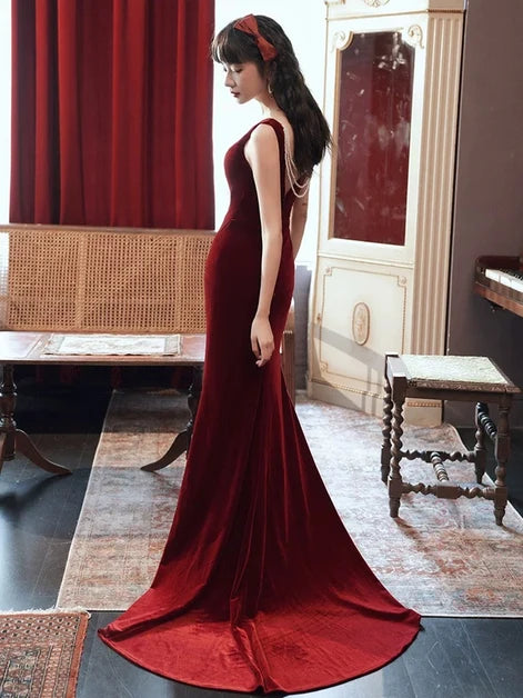 Burgundy Velvet Mermaid V-Neck V-Back Floor-Length Dress