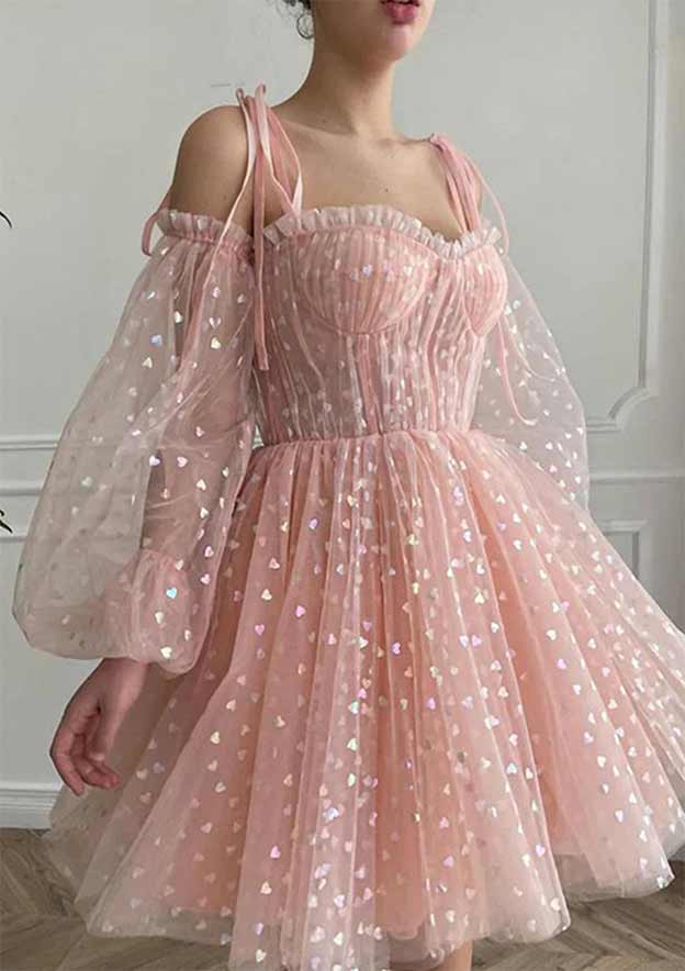 Robe de soirée princesse trapèze en tulle à manches longues et col en cœur