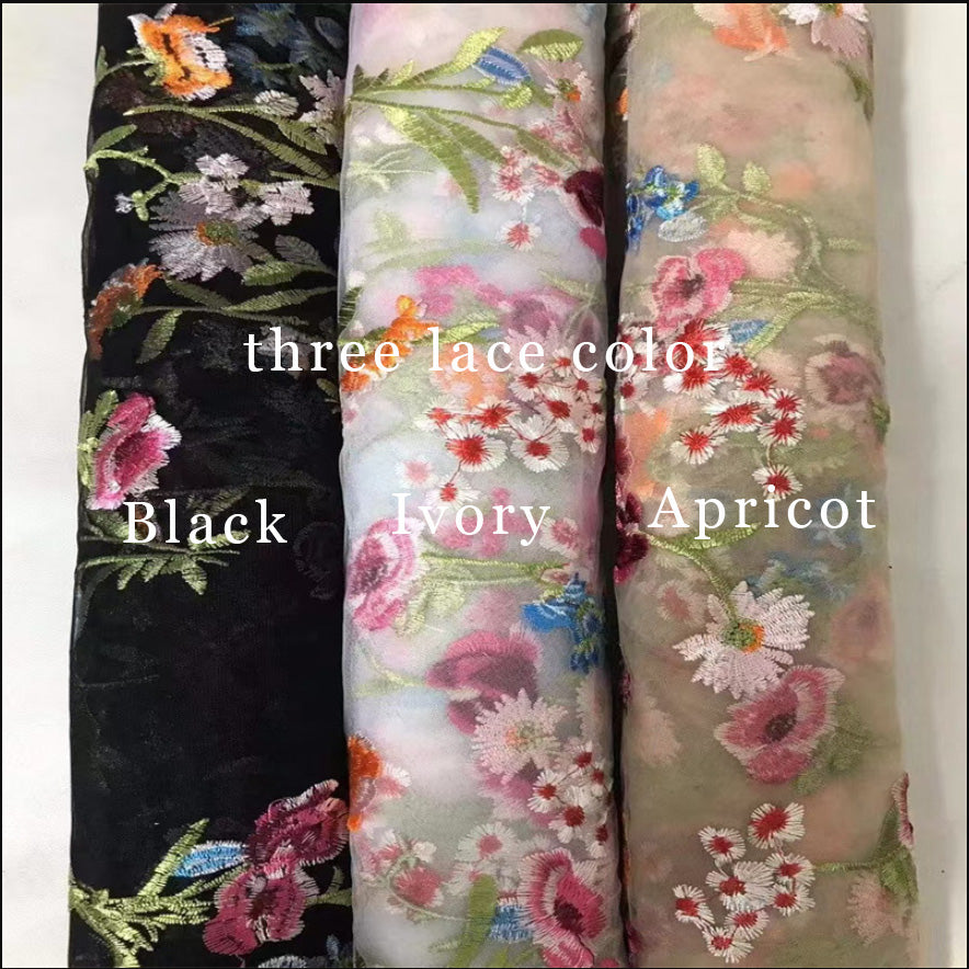 Robe de bal trapèze en tulle avec corset et décolleté en cœur