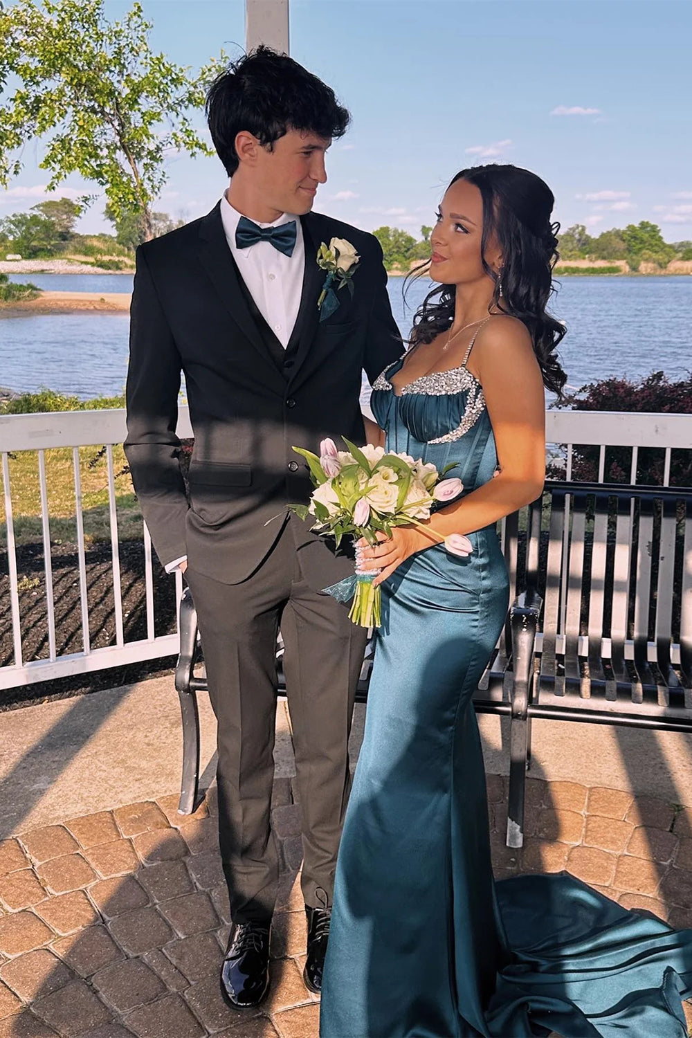Weitese Styish Mermaid Spaghetti Straps Corset Green Prom Dress with Beading