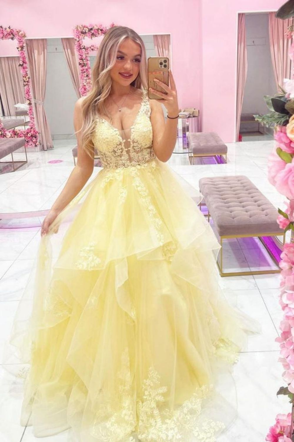 Weitese Princess A Line Yellow Long Prom Dress with Appliques