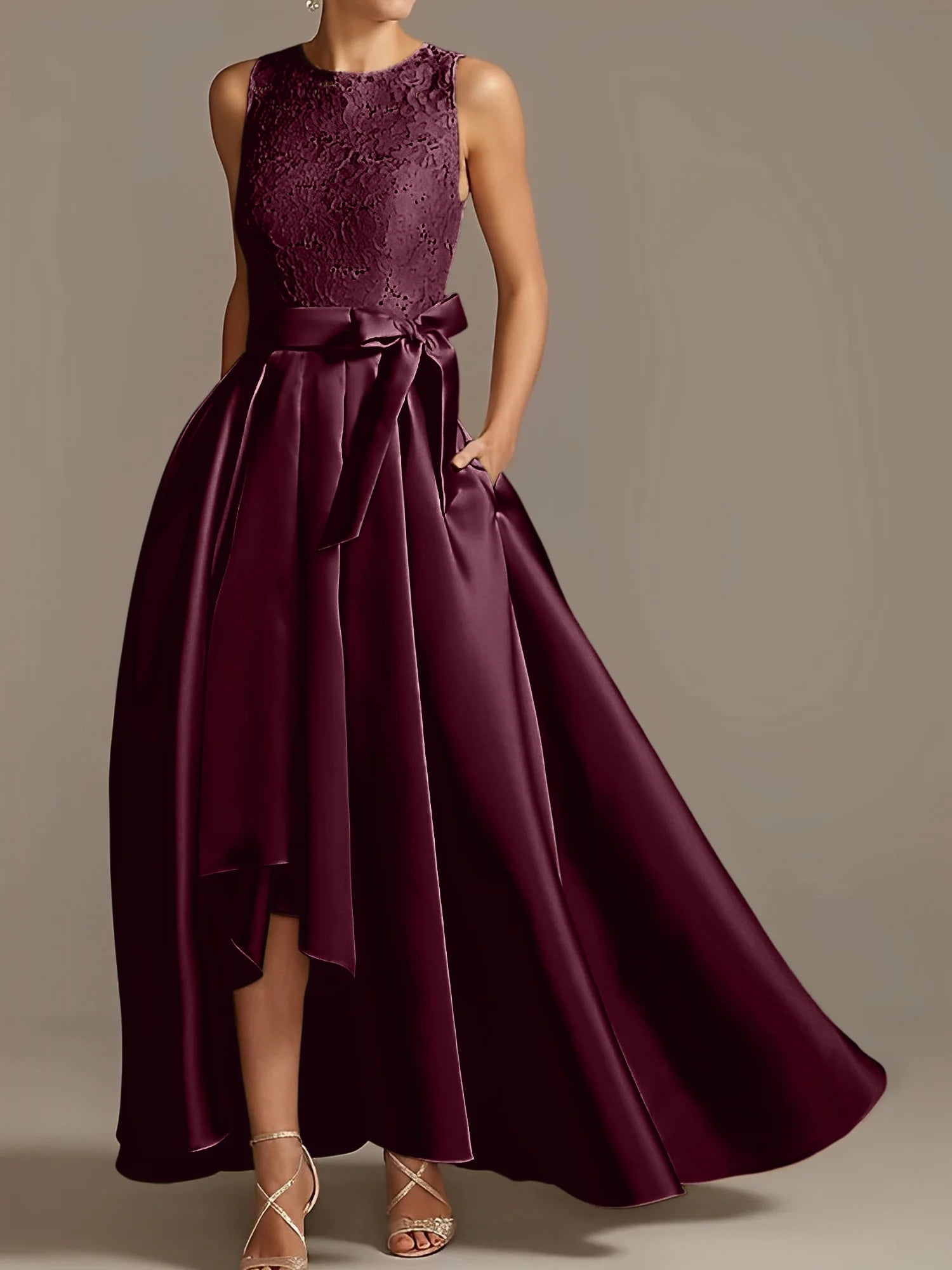 A-Line/Princess Jewel Neck Sleeveless Mother Of The Bride Dresses