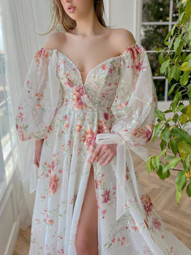 Robe de bal trapèze/princesse à manches longues et décolleté en cœur