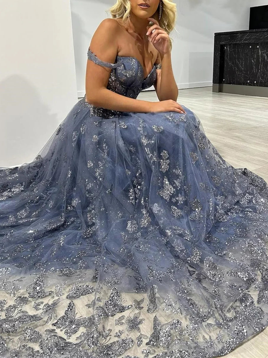 Robe de soirée trapèze/princesse à bretelles spaghetti et décolleté en cœur, longueur au sol