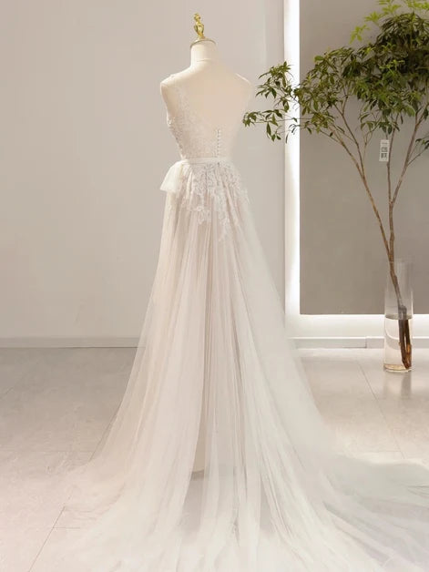 Ivory Tulle Lace A-Line V-Neck V-Back Floor-Length Dress