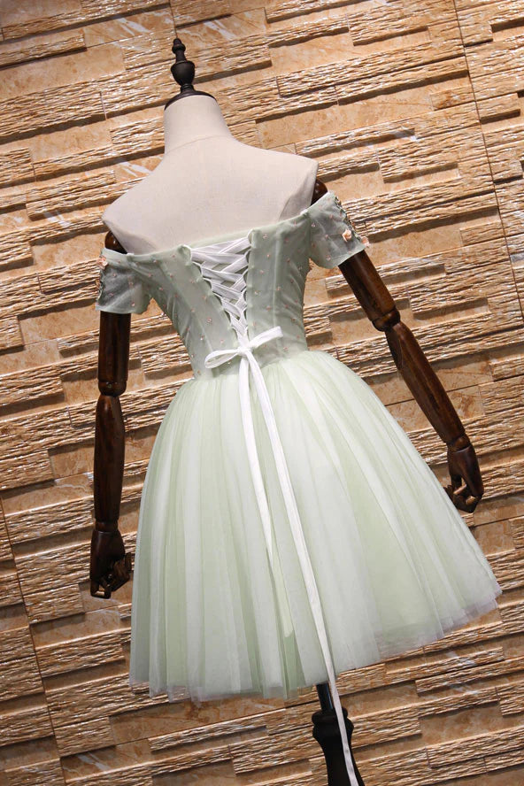 Vestido corto de fiesta con apliques de encaje de tul verde claro