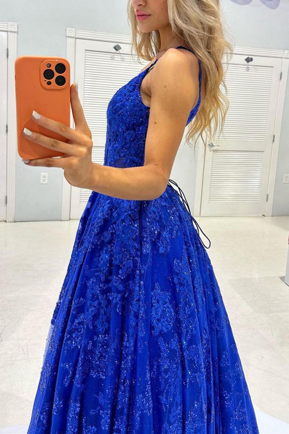 Weitese Gorgeous A Line Spaghetti Straps Royal Blue Long Prom Dress with Appliques