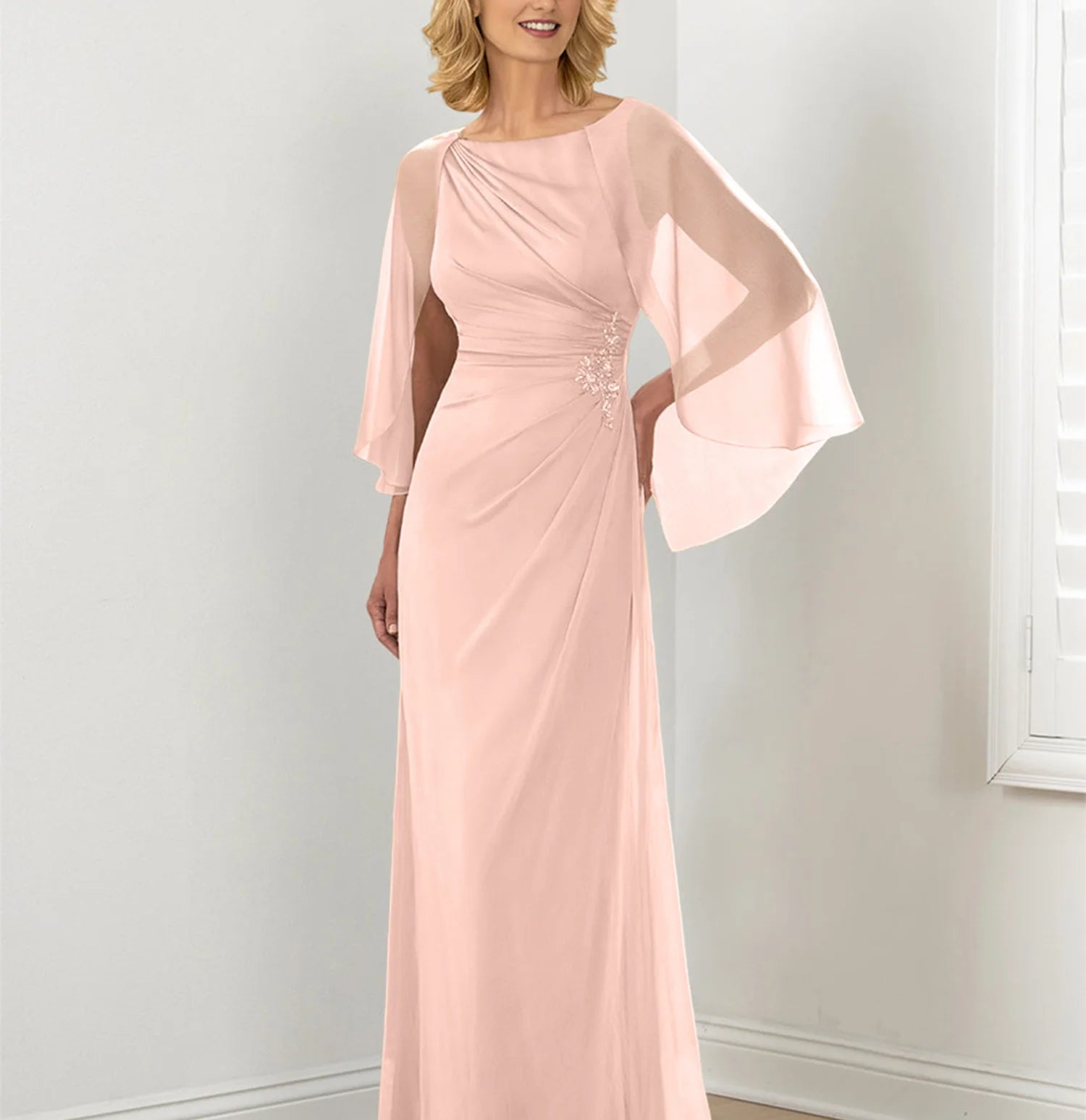 Sheath/Column Round Neck Mother Of The Bride Dresses