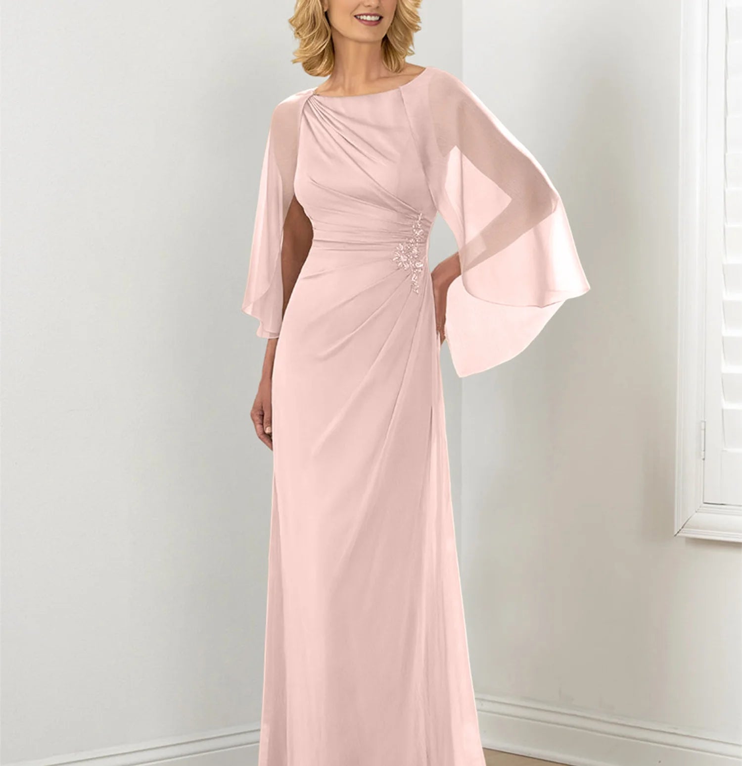 Sheath/Column Round Neck Mother Of The Bride Dresses