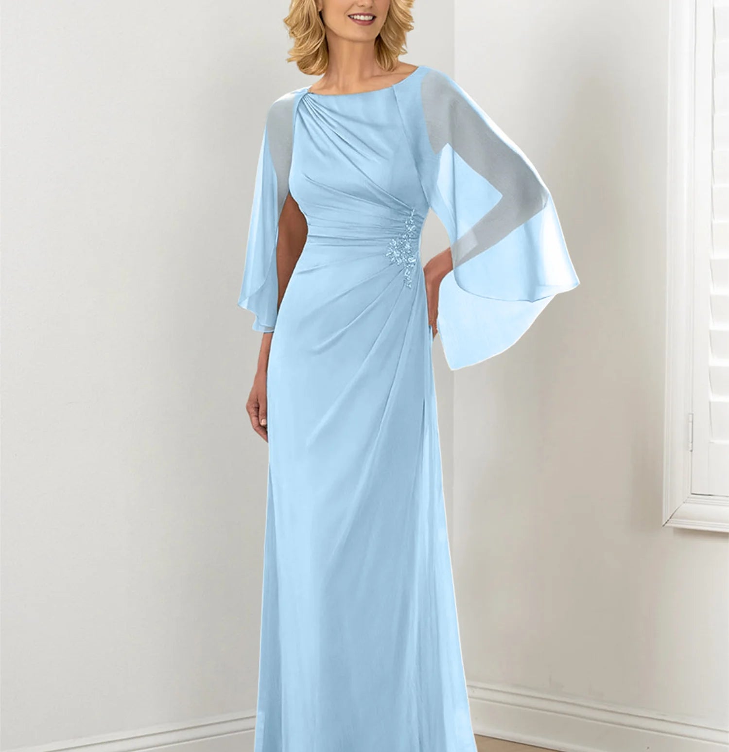 Sheath/Column Round Neck Mother Of The Bride Dresses