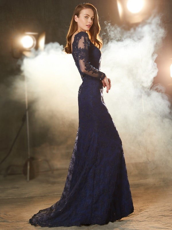 V-neck Long Sleeves Applique Sweep/Brush Train Lace Dresses