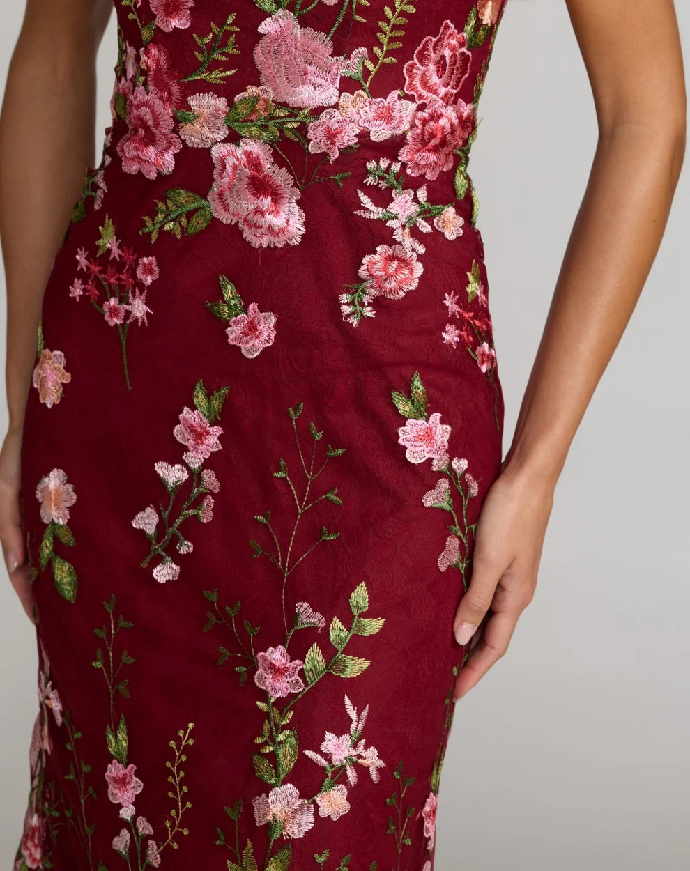 Burgundy Embroidered Mesh Sheath One Shoulder Floor-Length Dress