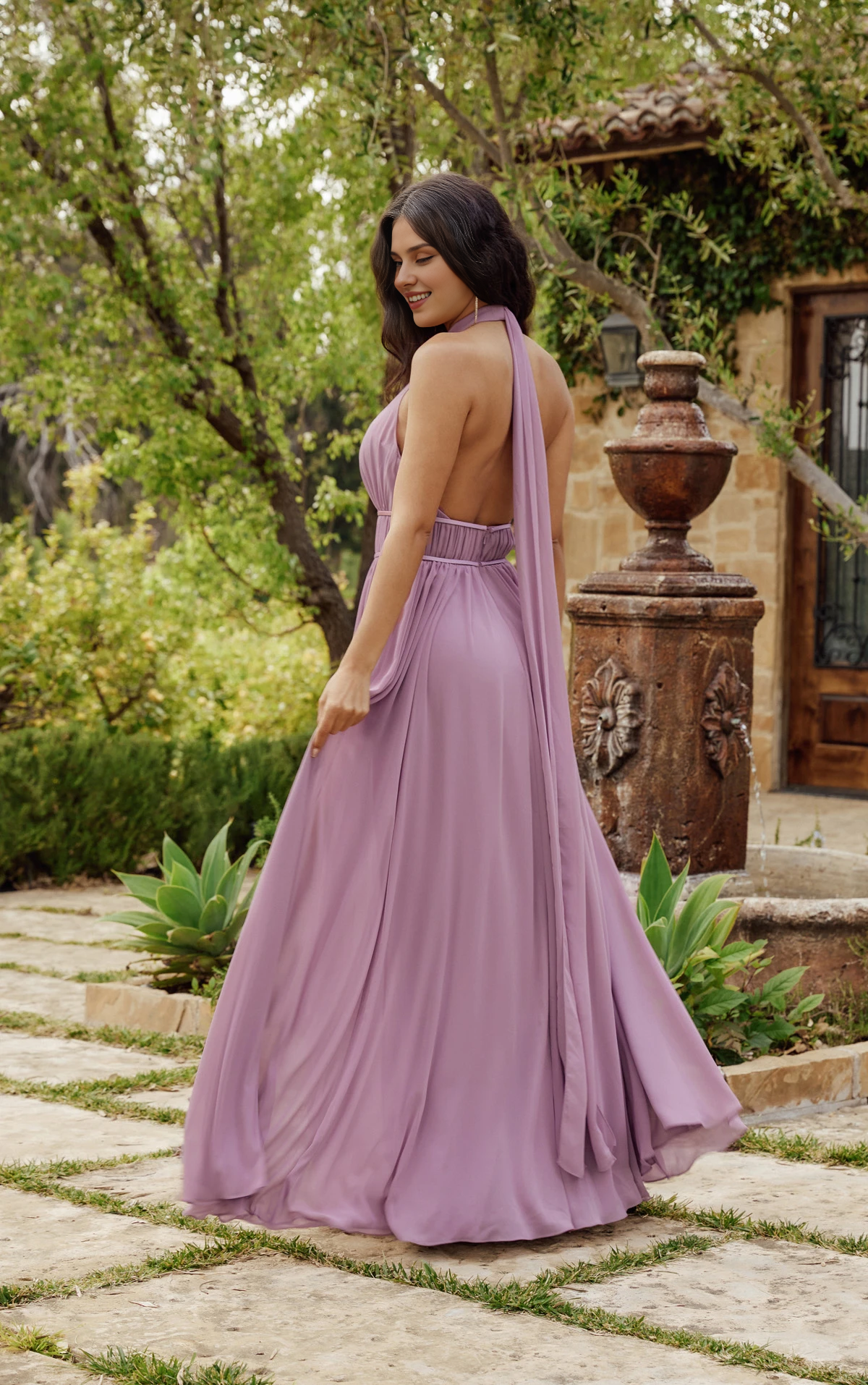 Weitese Prom Shop Dresses Flowy Chiffon A-Line Bridesmaid Dress With Halter Neckline Formal Women's Dresses