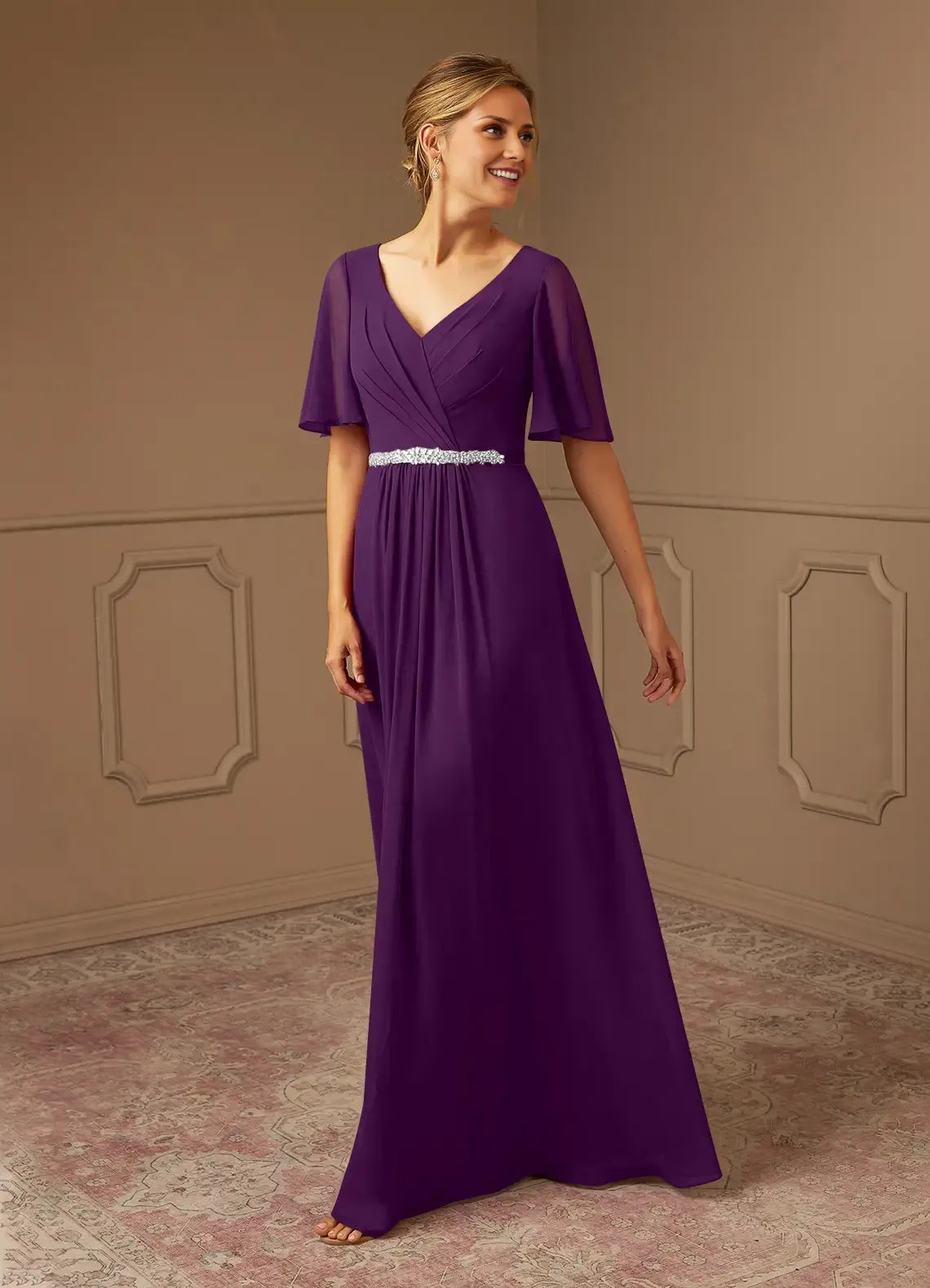 Robe Weitese Raisin Col V En Mousseline Plissée A-Line Robe de Soirée Mère de la Mariée Manches Volantes Minimaliste Grande Taille Robes Mère du Marié 