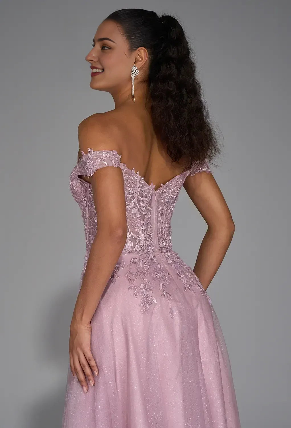 A-Line Off Shoulder Luxury Prom Dress Floor-Length Appliques Sleeveless Formal Tulle Evening Dresses for Ladies