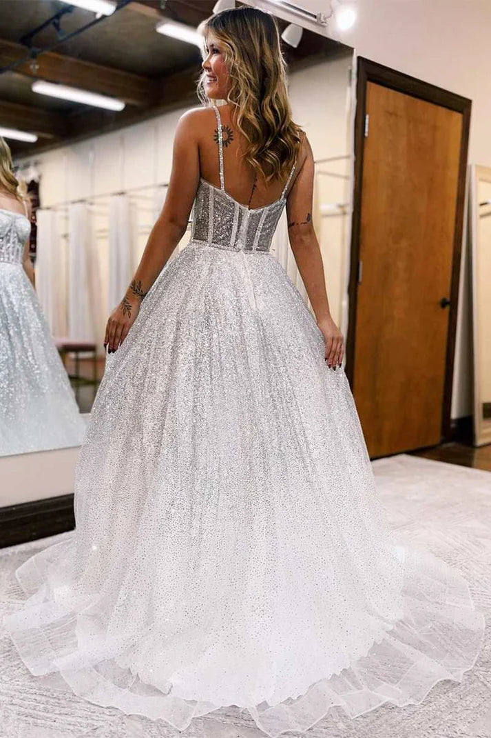 Robe de bal trapèze en tulle, longueur au sol, sans manches, paillettes argentées, bretelles princesse 