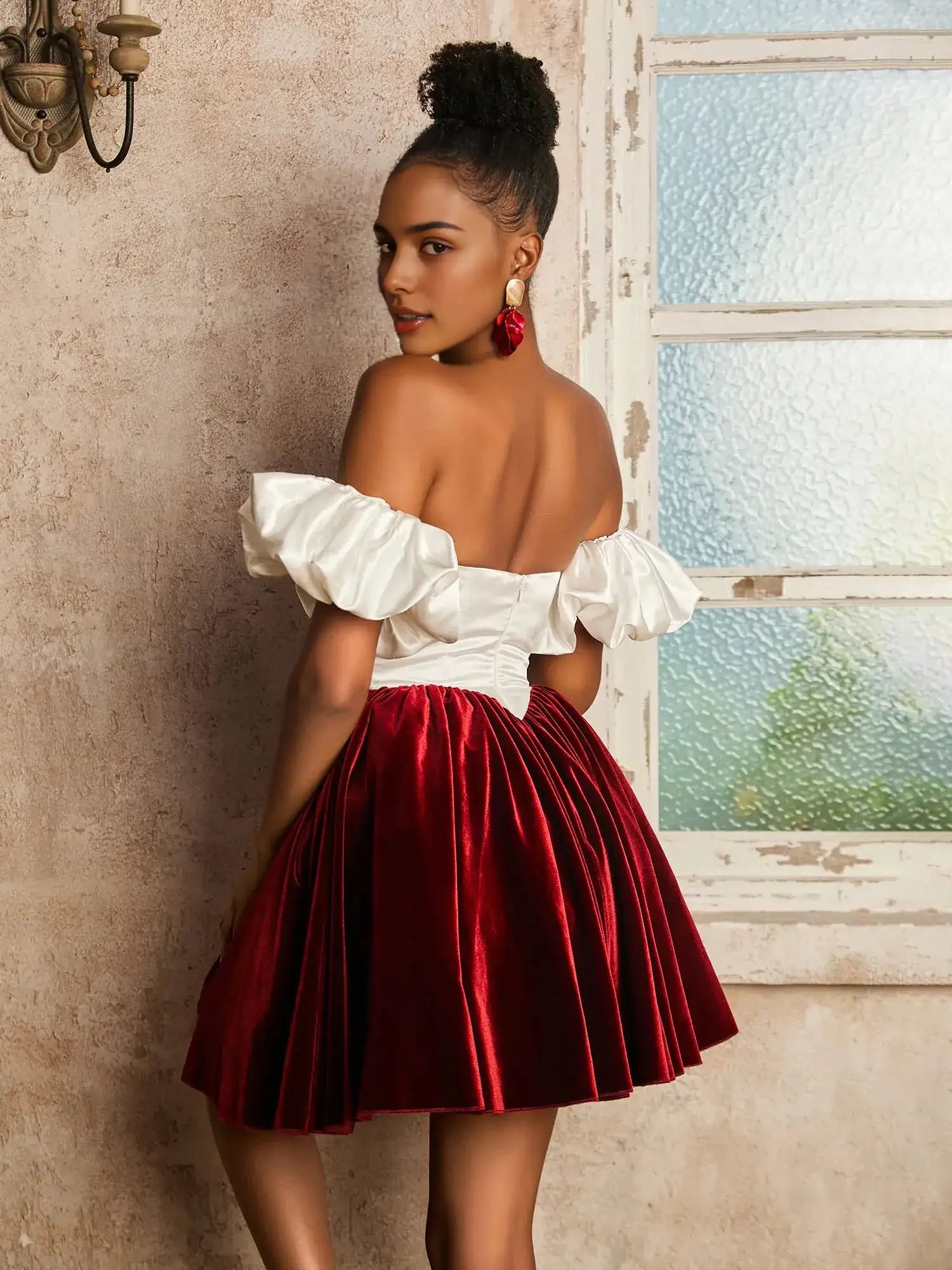 A-Line Sweetheart Detachable Sleeves Pleated Satin Velvet Two-Tone White Red Short Homecoming Dress