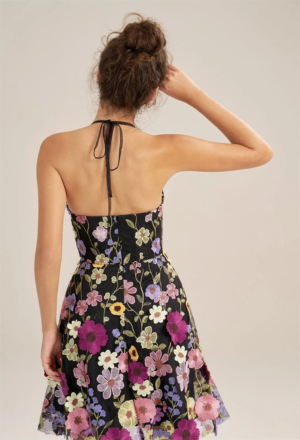 A-line Off the Shoulder Elegant Knee Length Graduation Dresses Tulle 3D Floral Embroidered Sleeveless Custom Sexy Homecoming Dresses