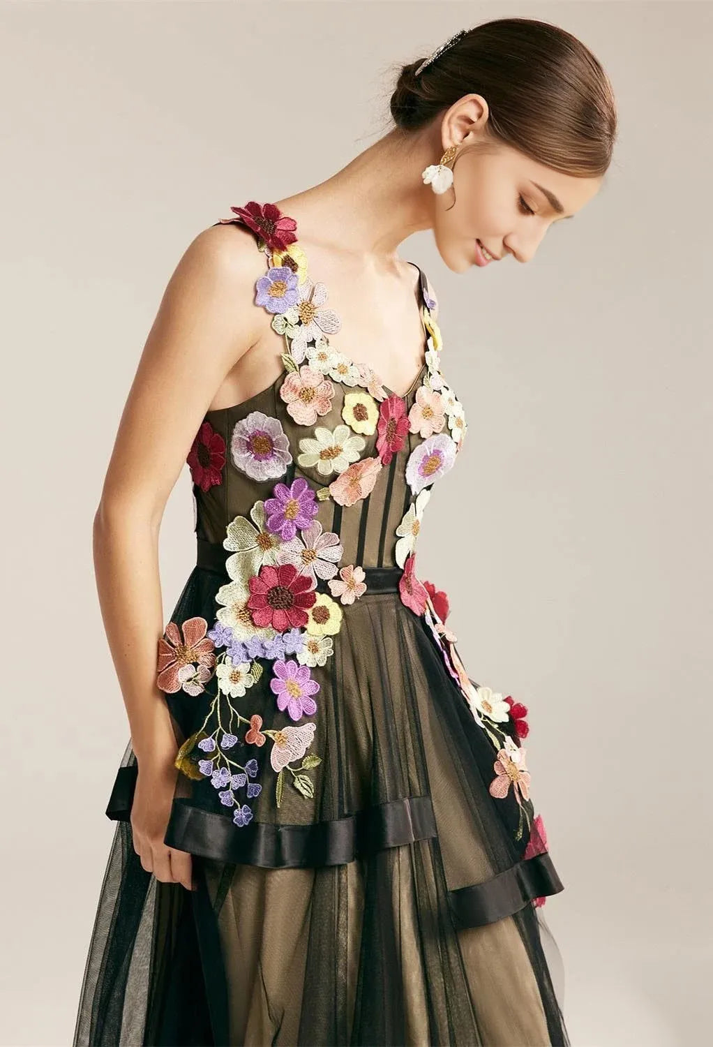 A-line V-Neck Elegant Floor Length Prom Clothes Tulle 3D Floral Embroidered Sleeveless Discount Floor Length Prom Dresses