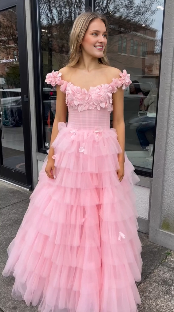 Robe de bal trapèze en dentelle florale 3D, épaules dénudées, volants et volants 
