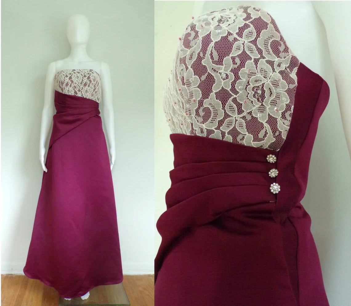 Robe de soirée élégante coupe trapèze, sans bretelles, dos nu, longueur au sol, avec appliques en dentelle 