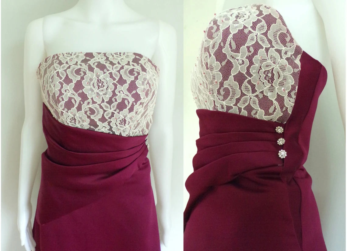 Robe de soirée élégante coupe trapèze, sans bretelles, dos nu, longueur au sol, avec appliques en dentelle 