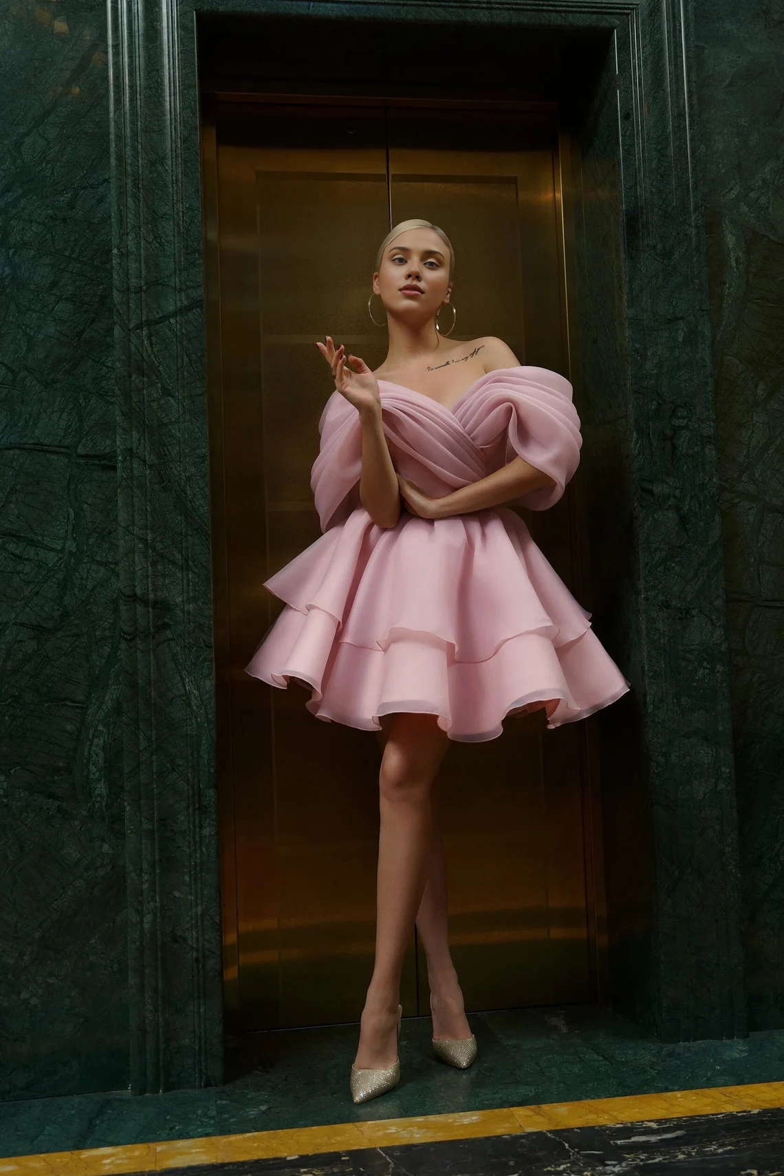 A-line Off Shoulder Sleeveless Multi Layer V Neck Elegant Short Homecoming Prom Dress