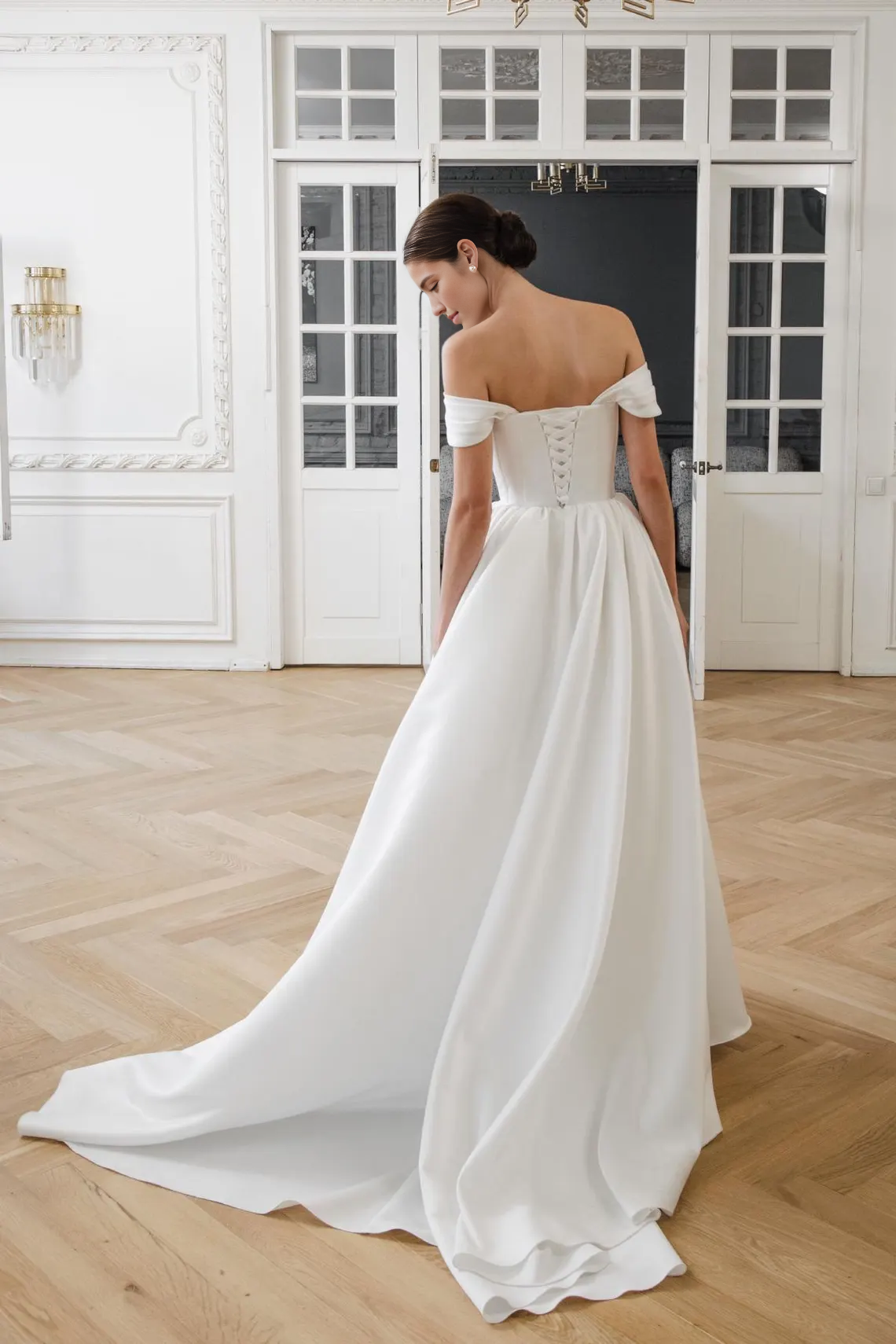 A-line Princess Bridal Gown Vanessa Elegant Off-Shoulder Wedding Dress With Train