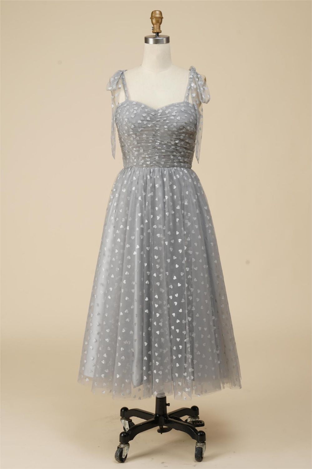 Vestidos de fiesta de tul con tirantes finos, corte A y longitud hasta la rodilla de Weitese