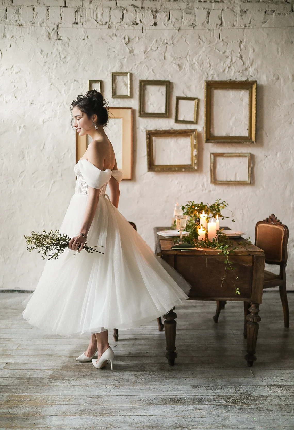 A-line Tulle Rustic Wedding Dress Embroidered Corset Dress Lace Cocktail Midi Gown Off Shoulder Bridal Dress