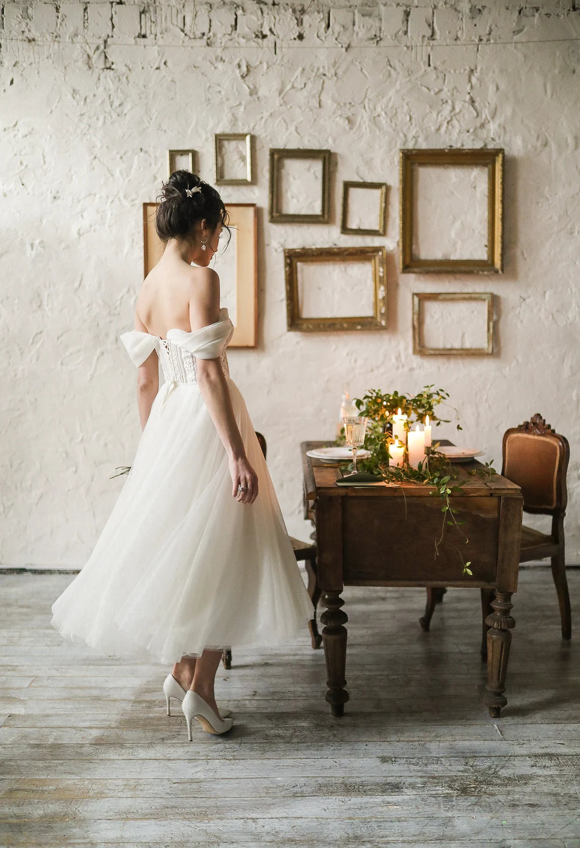 A-line Tulle Rustic Wedding Dress Embroidered Corset Dress Lace Cocktail Midi Gown Off Shoulder Bridal Dress