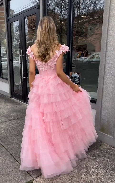 Robe de bal trapèze en dentelle florale 3D, épaules dénudées, volants et volants 