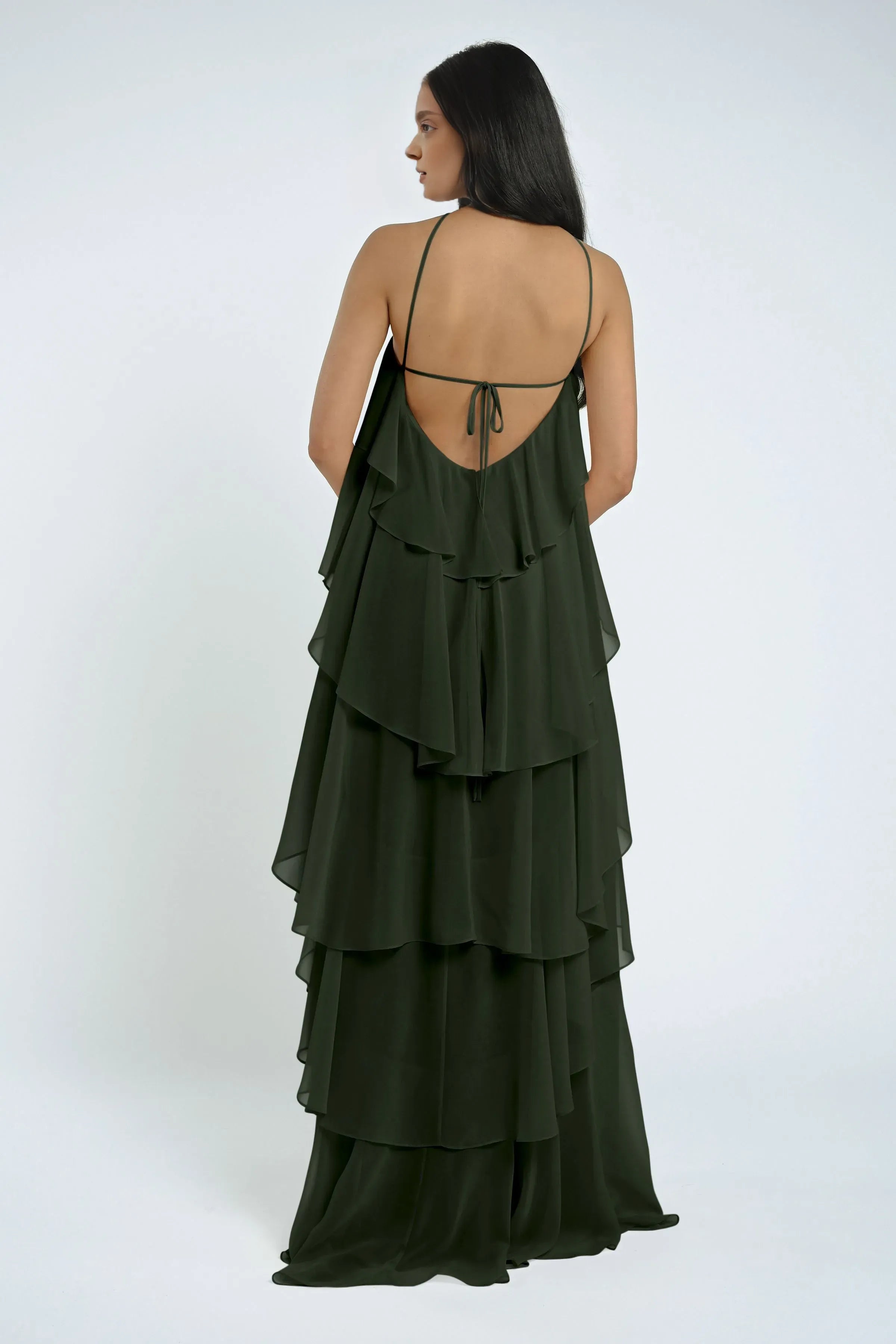 A-line Halter Neck Spaghetti Straps Ruffle Tiered Chiffon Open Back Hot Sale Bridesmaid Dresses for Women Beautiful Floor Length Prom Dresses