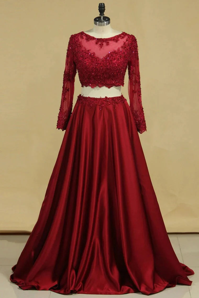 Robe de soirée deux pièces en satin bordeaux à manches longues et appliques en dentelle 