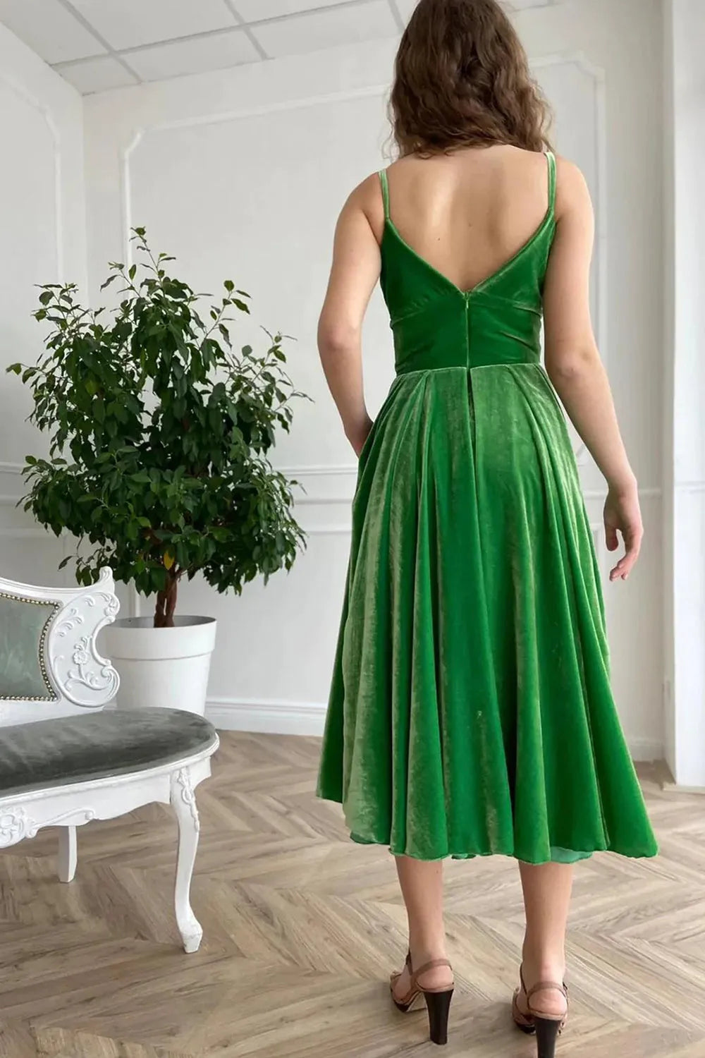 Vestido de fiesta de terciopelo verde con tirantes finos y corte en A, vestido de graduación con abertura