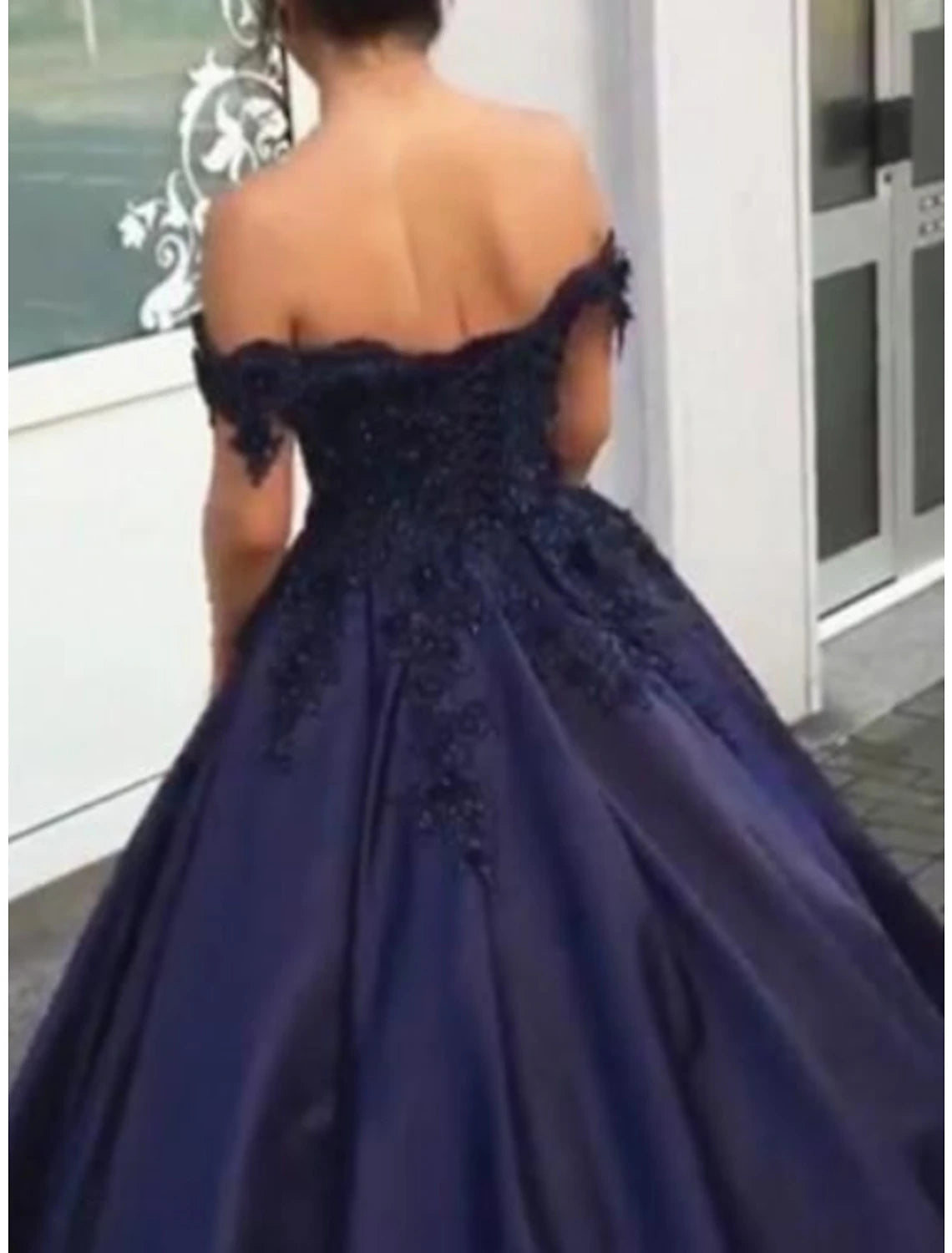 Weitese Ball Gown Sparkle Red Green Dress Quinceanera Prom Dress Off Shoulder Sleeveless Floor Length Lace with Appliques