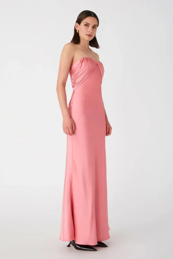 Affordable Fitted Strapless Sleeveless Satin Floor-Length Prom Dress