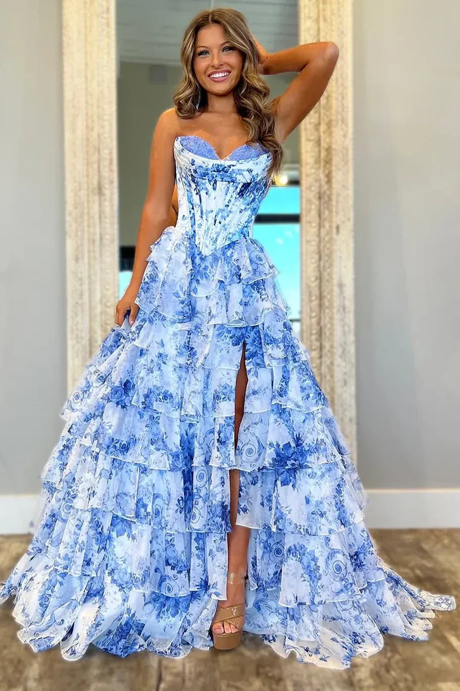 Artistic Sweetheart Sleeveless Empire A-Line Chiffon Tiered Slit Long Prom Dress