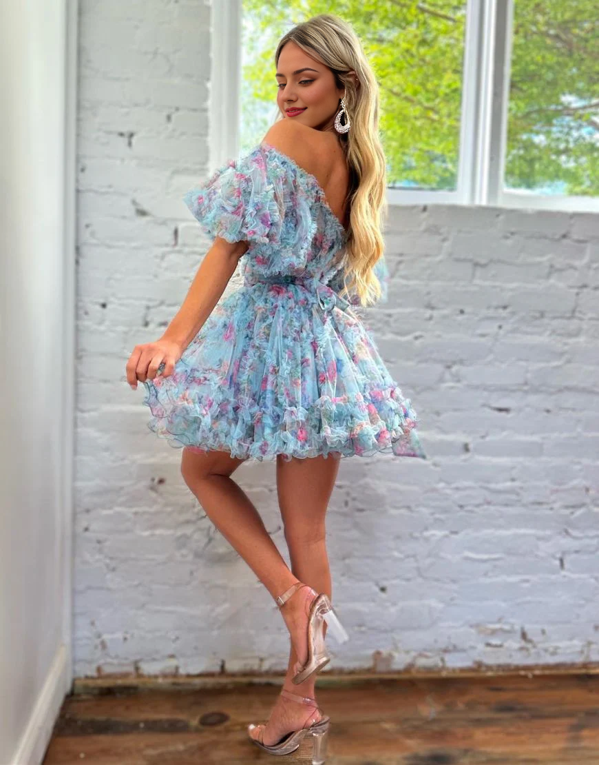 Robe de soirée courte en tulle imprimé, dos nu, coupe trapèze, épaules dénudées