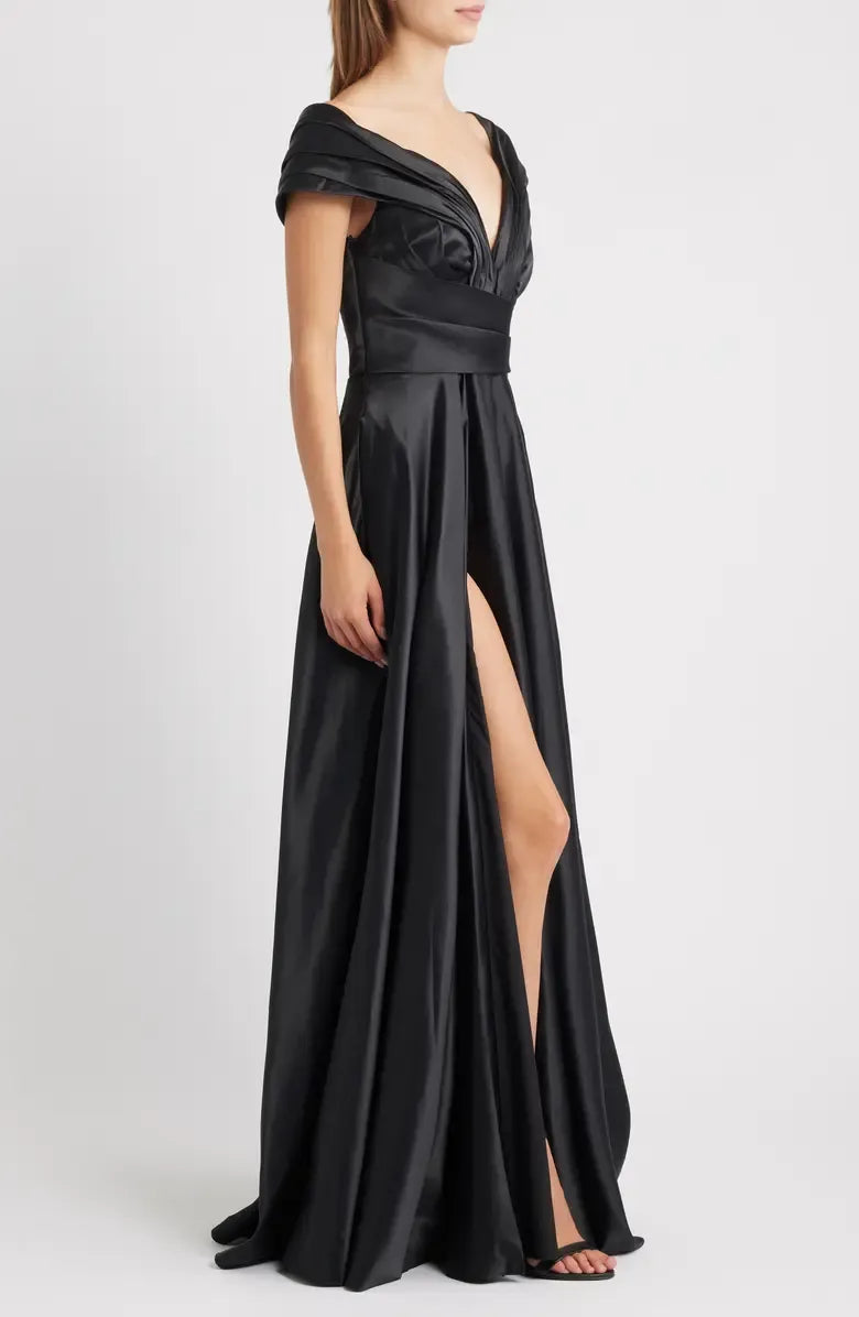 Bargain A-Line Plunge V Neck Sleeveless Satin Floor-Length Prom Dress