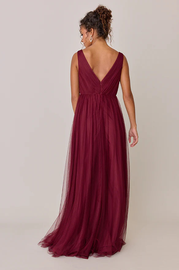 Beautiful A-Line V Neck Sleeveless Tulle Floor-Length Prom Dress